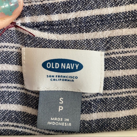 Old Navy Gingham Striped Button-down Romper - Picture 6 of 13